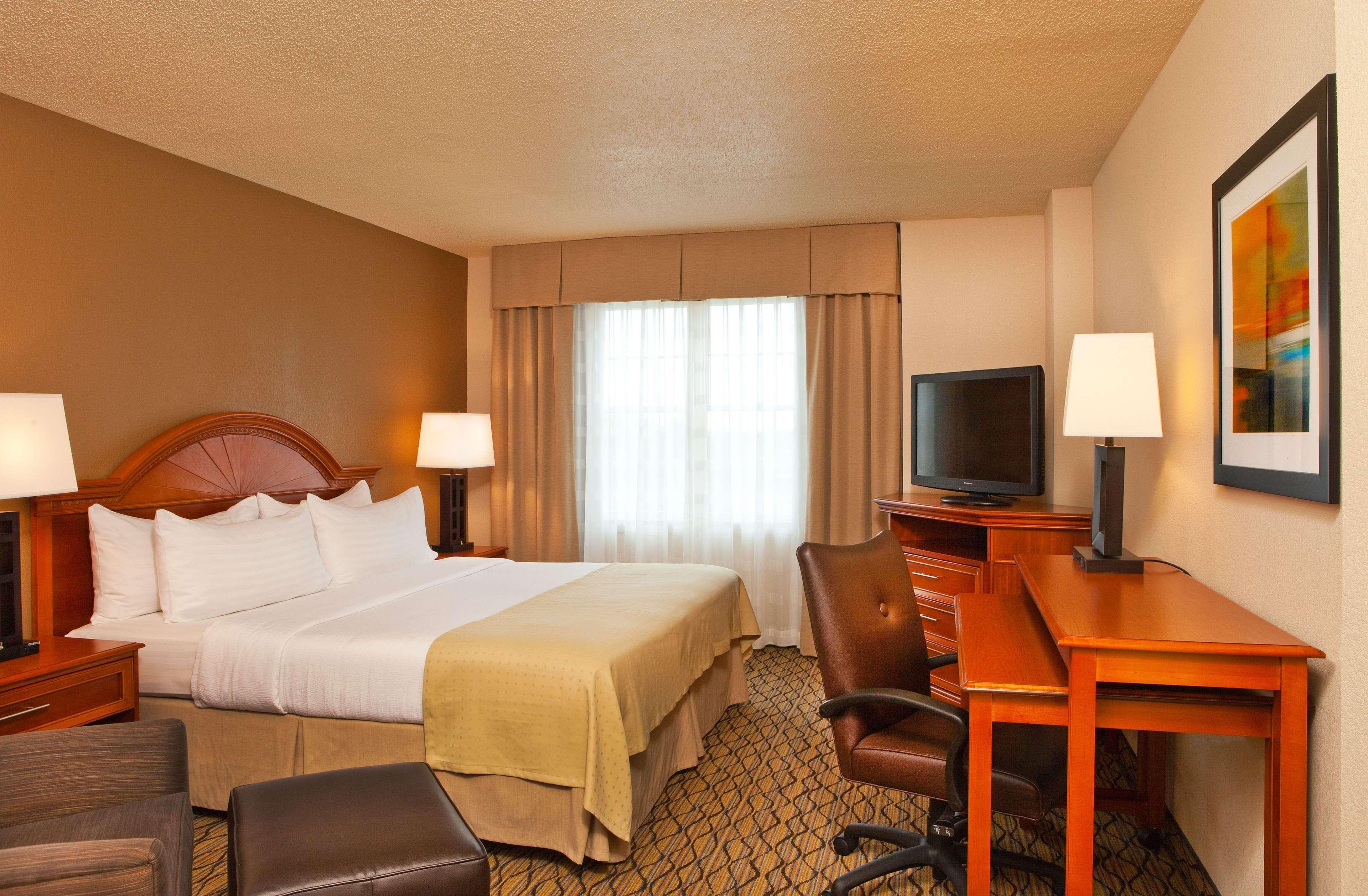 Sonesta Atlanta Airport South Hotel College Park Exterior photo