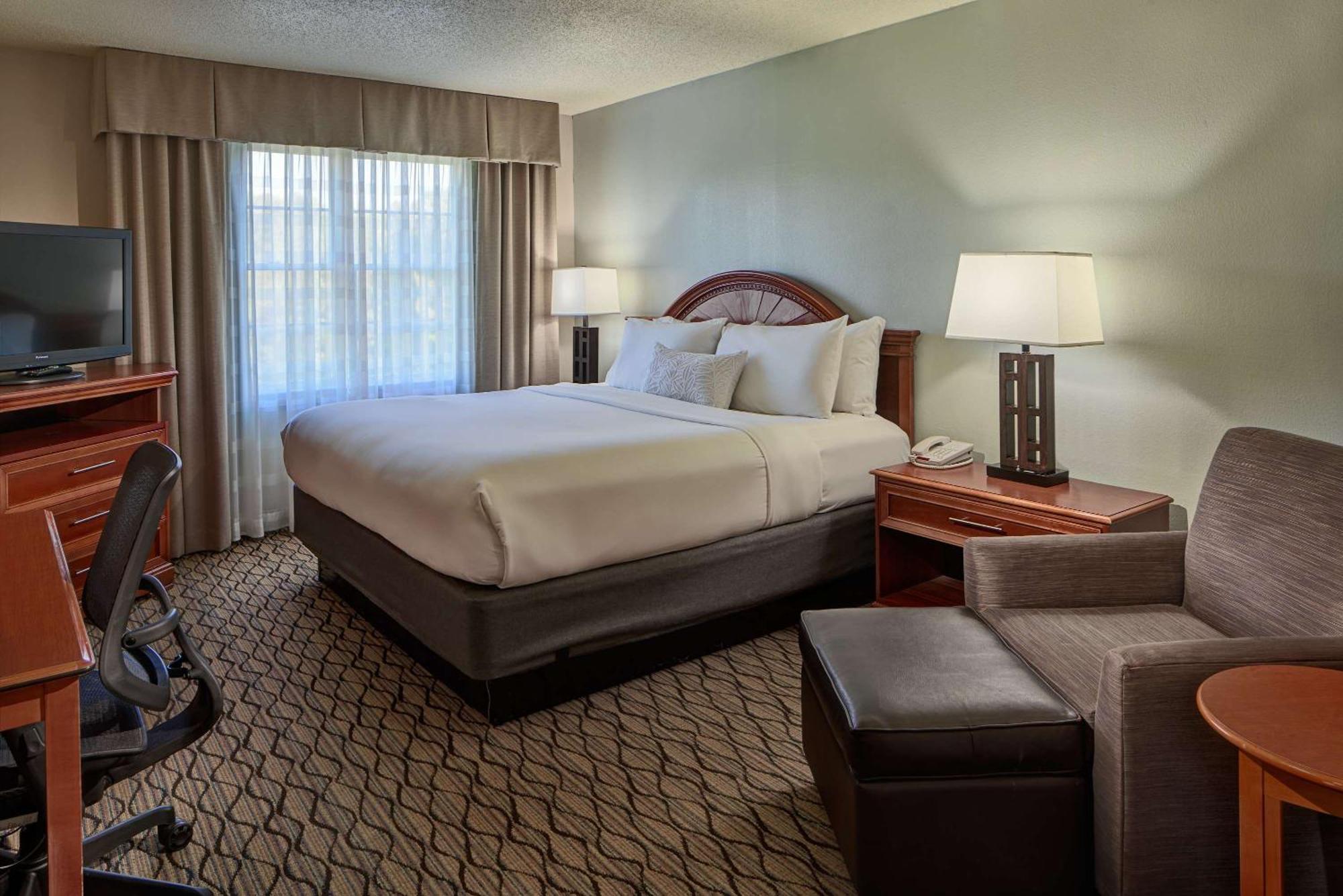 Sonesta Atlanta Airport South Hotel College Park Exterior photo